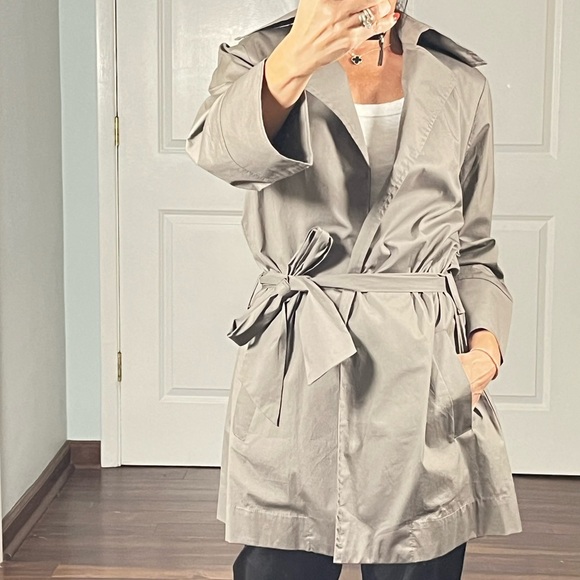 Helo Bicalho cropped trench coat - Picture 5 of 12
